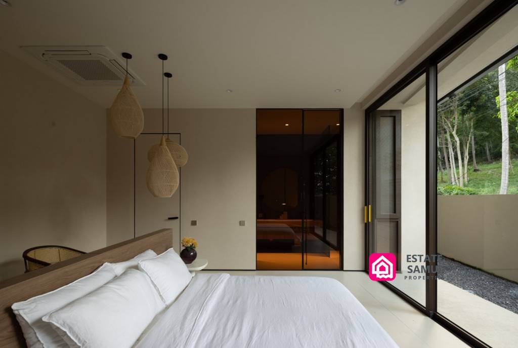 Modern Minimal Style Villa