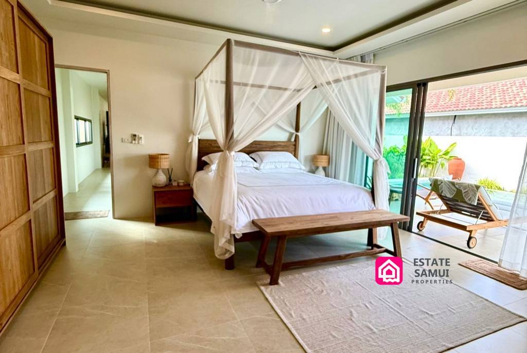Cozy Maenam Pool Villa