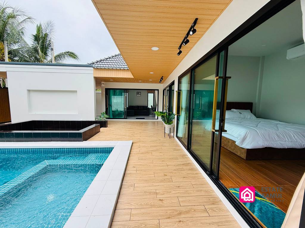 Lipa Noi villas for sale