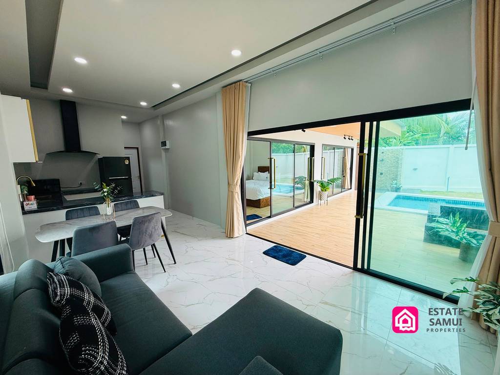 Lipa Noi villas for sale