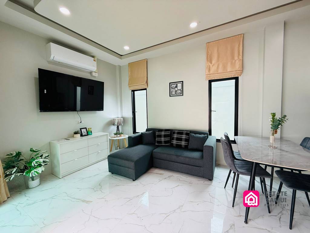 Lipa Noi villas for sale