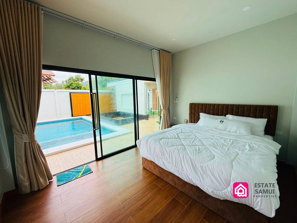 Lipa Noi villas for sale