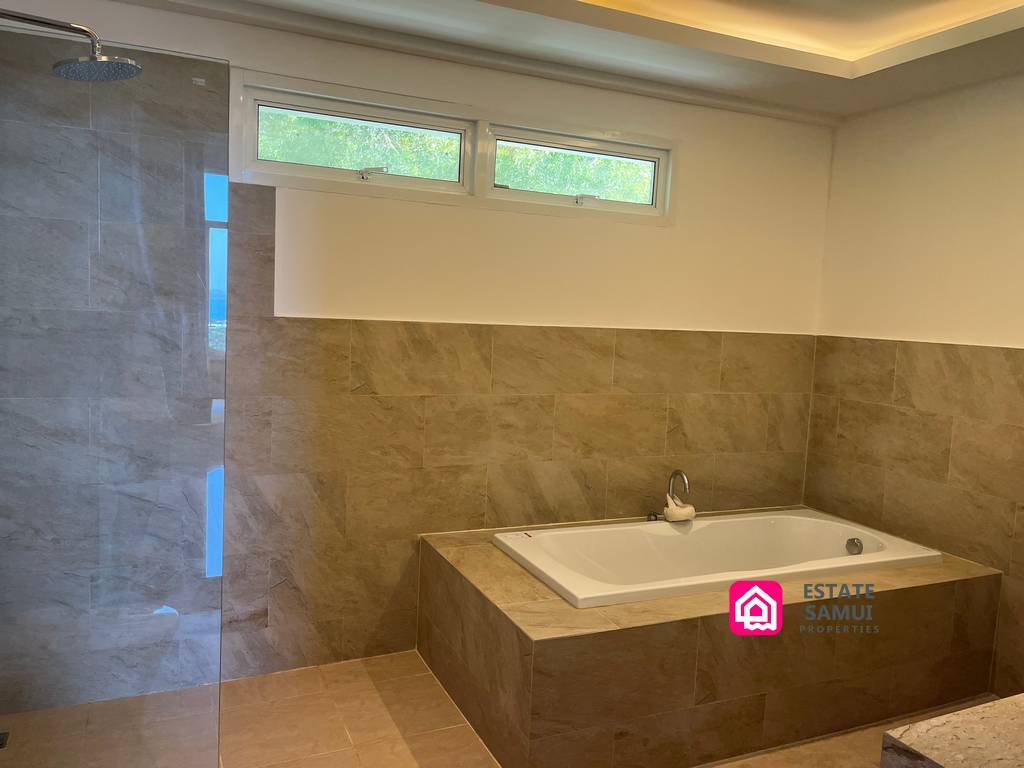 Refurbished Sea View Villa