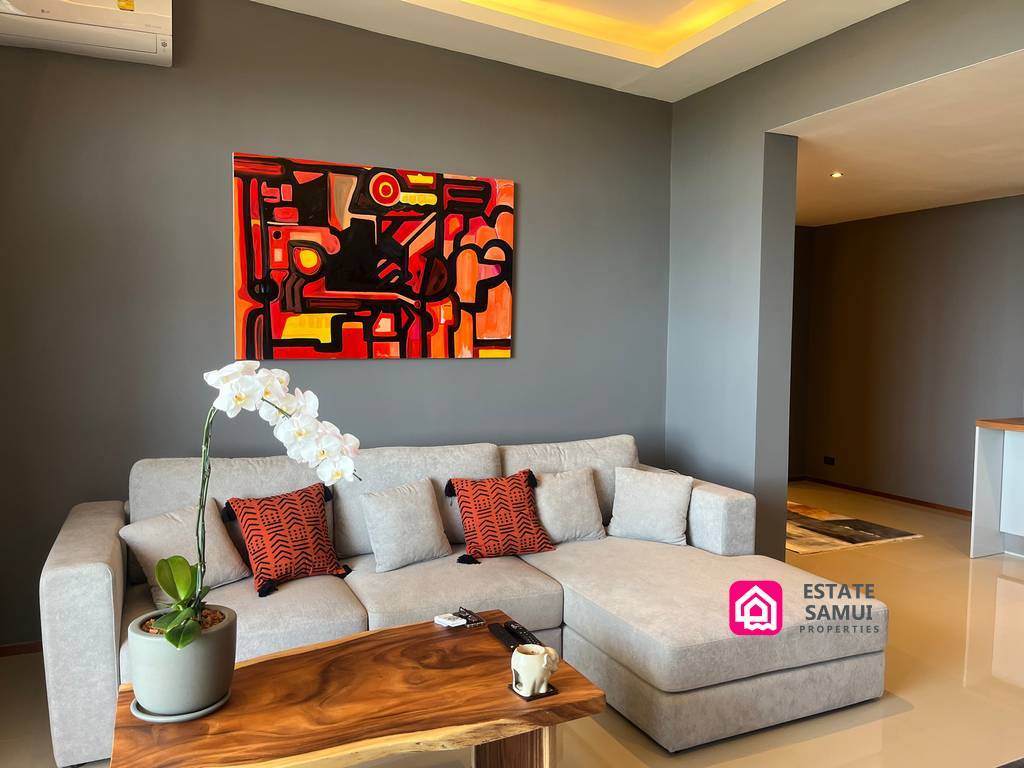 Refurbished Sea View Villa
