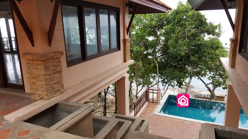 Ocean Front Pool Villa