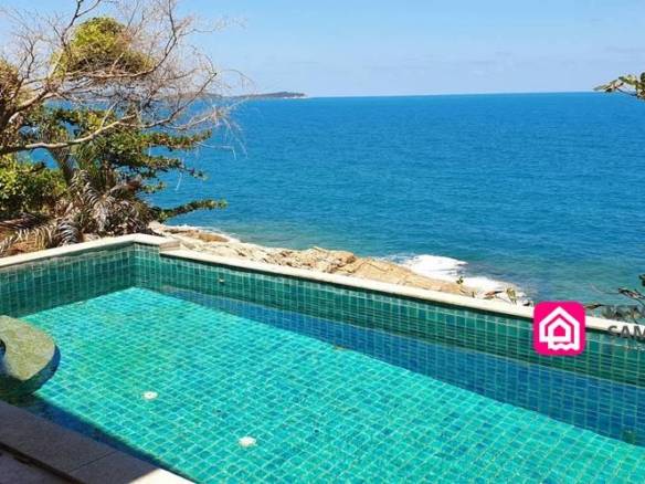 Ocean Front Pool Villa