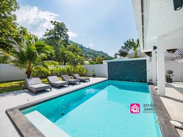 Villa YANA