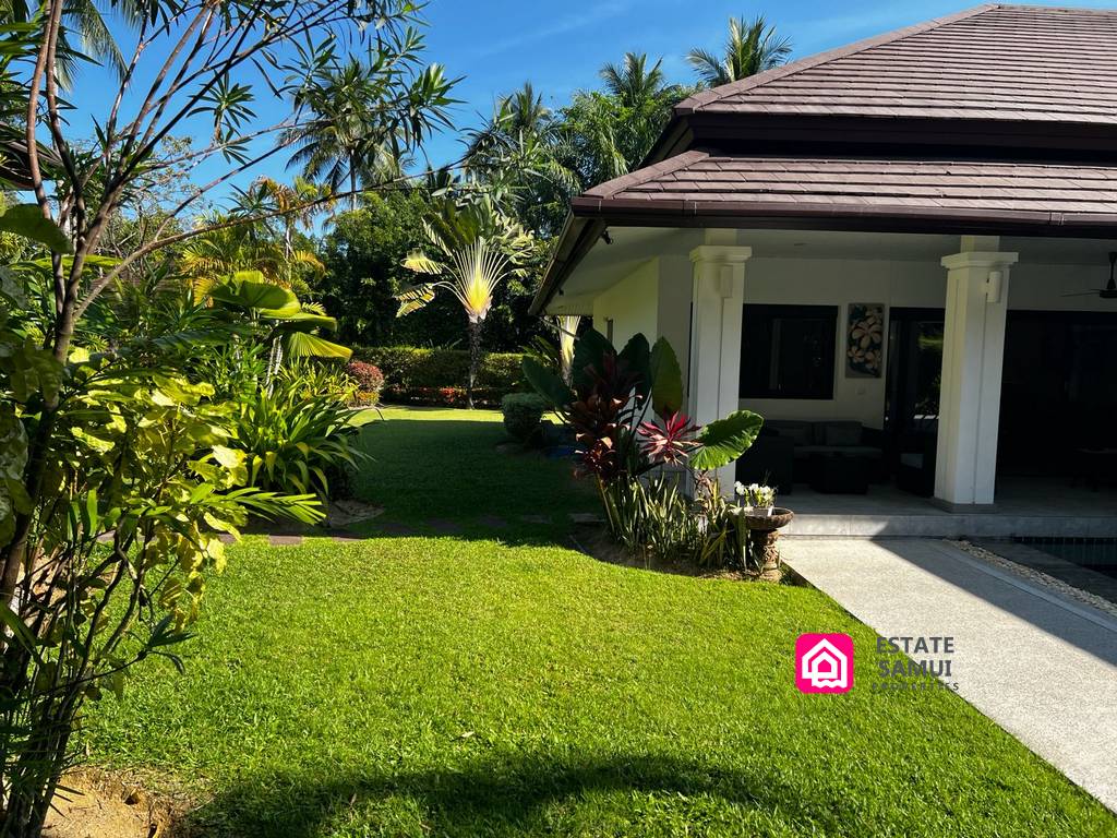 Spacious Garden Pool Villa