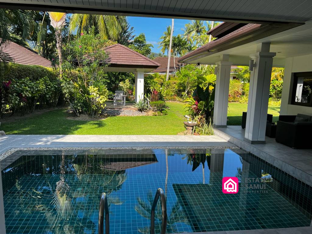 Spacious Garden Pool Villa